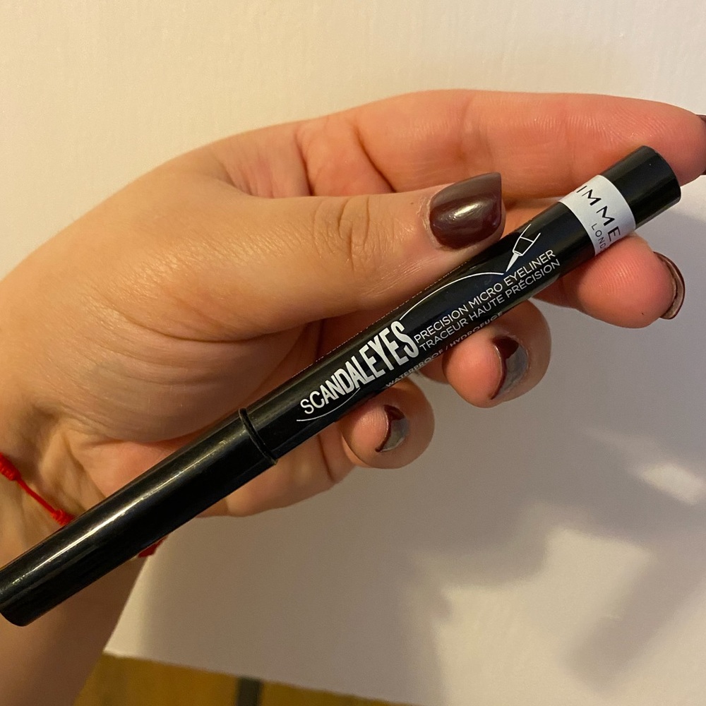 Black eyeliner